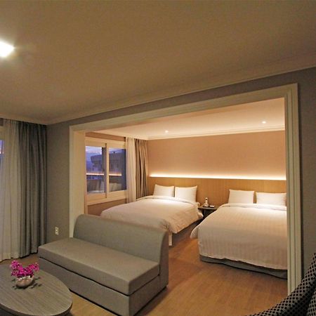 La Vie Dor Hotel And Resort, Trademark Collection By Wyndham Hwaseong Екстериор снимка
